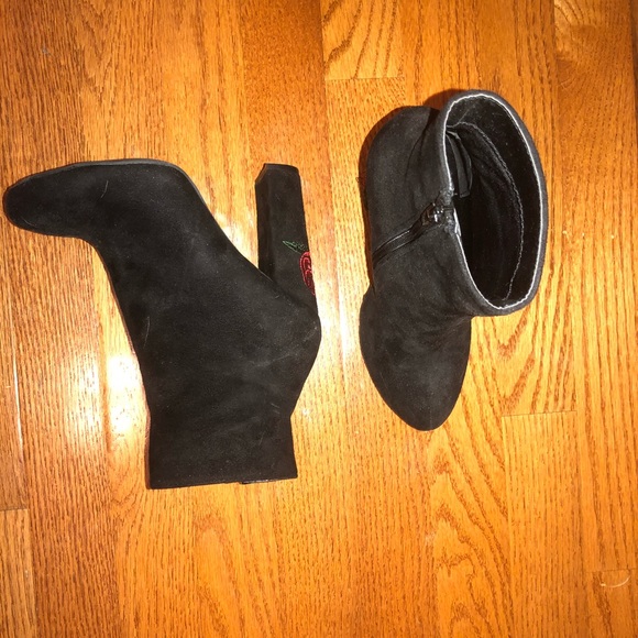 Windsor Shoes - Booties